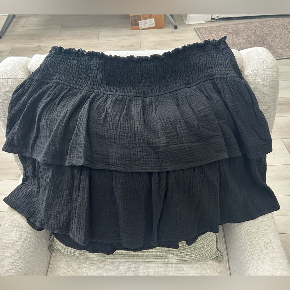 Arula Black Skirt
